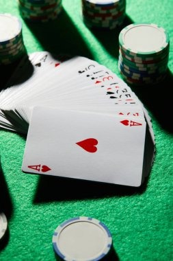 Live roulette table at ekajitu studio with professional dealer